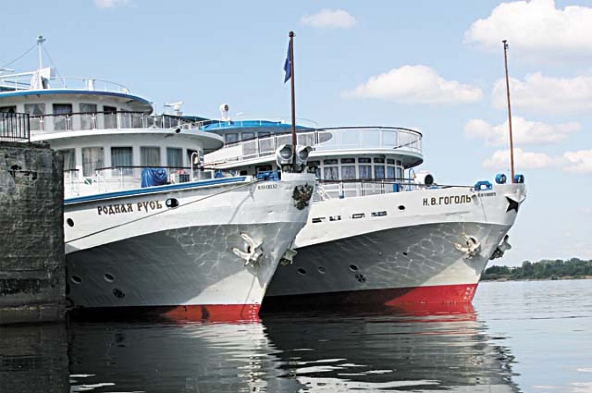    Тверской теплоход «Лиза Чайкина» выставили на продажу за 14 млн рублей