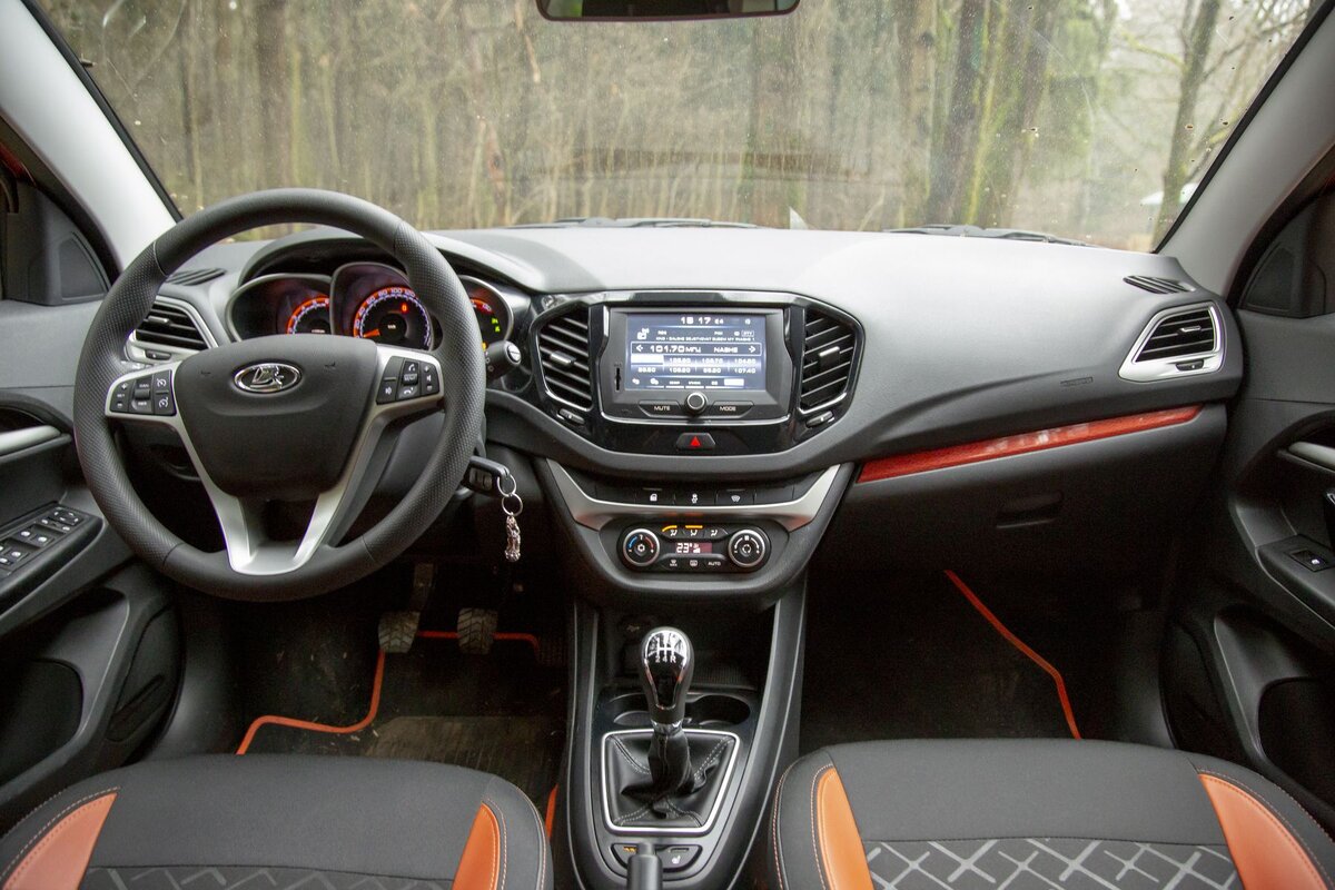     Автомобили LADA будут делать из российской пластмассы Фото: АвтоВзгляд
