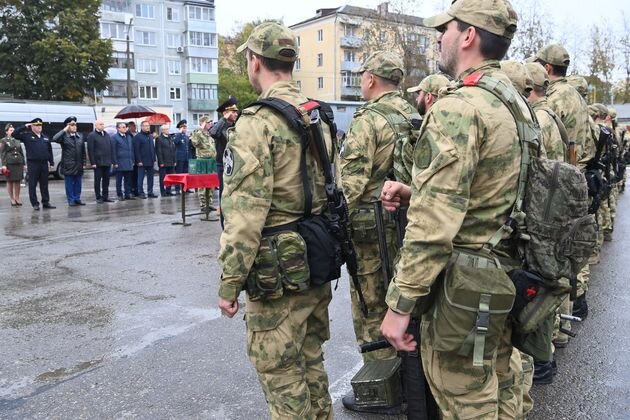    Пятьдесят сотрудников Росгвардии три месяца выполняли задачи специальной военной операции Пресс-служба правительства Калужской области