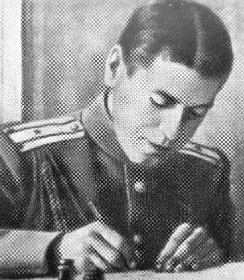 Подполковник Б. М. Шапошников в 1917 году. Фото из Википедии