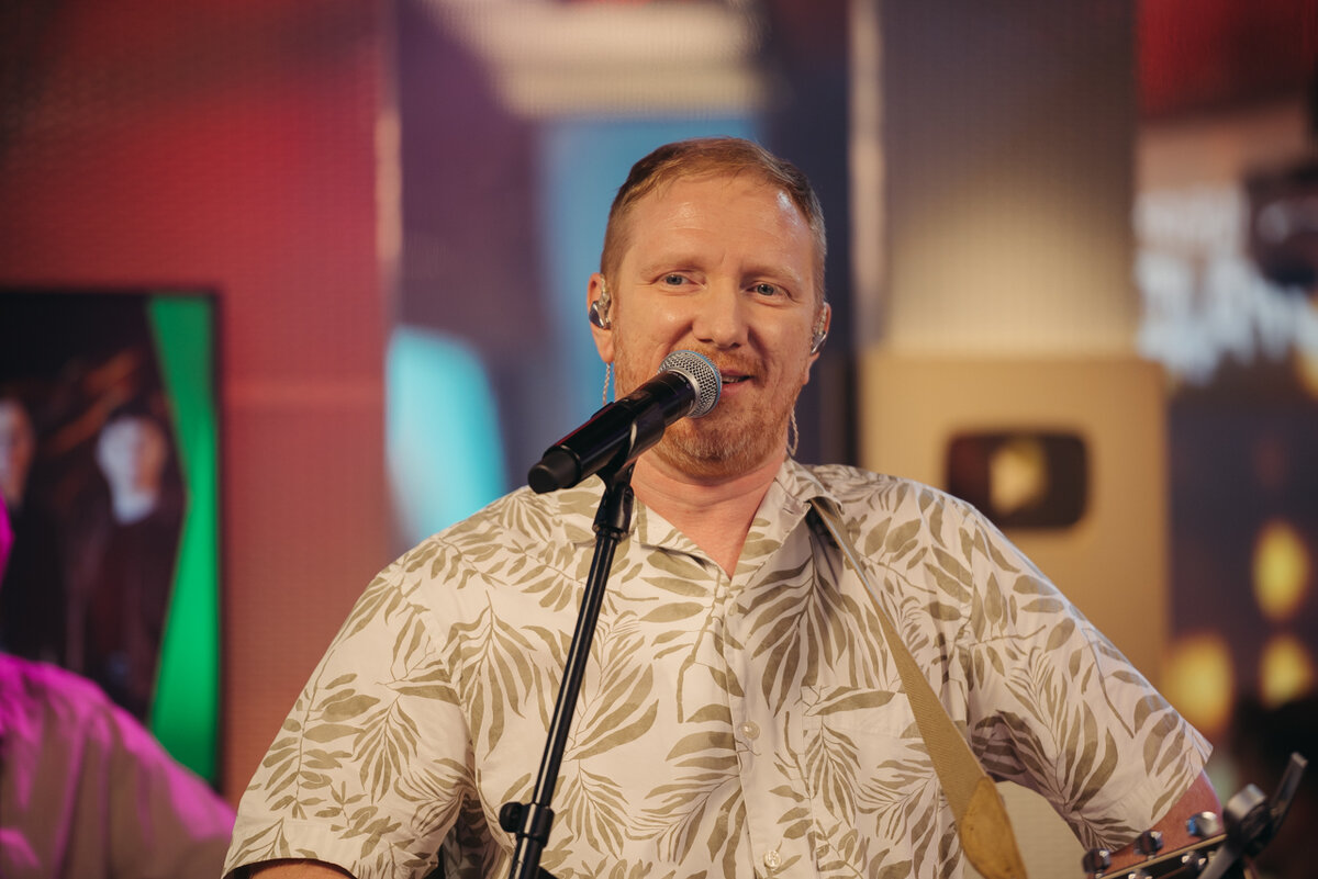 Группа «Братья Грим» посетила студию вечернего шоу «Мурзилки Live» на Авторадио