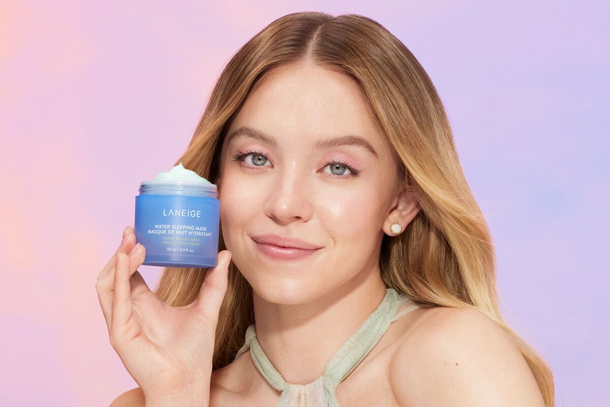    Сидни Суини снялась в кампании косметического бренда Laneige (фото 1)