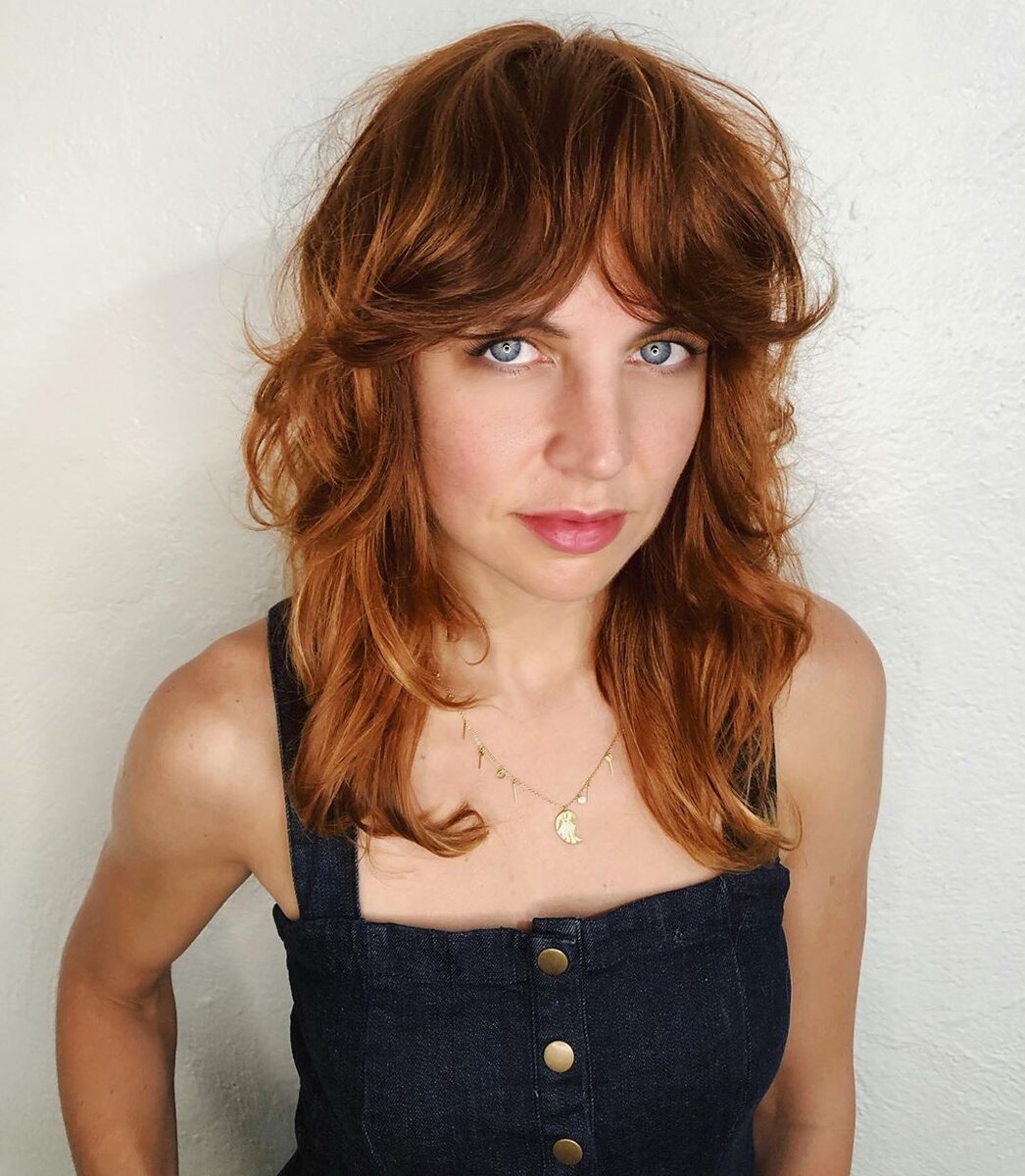 https://www.instagram.com/hollygirldoeshair/