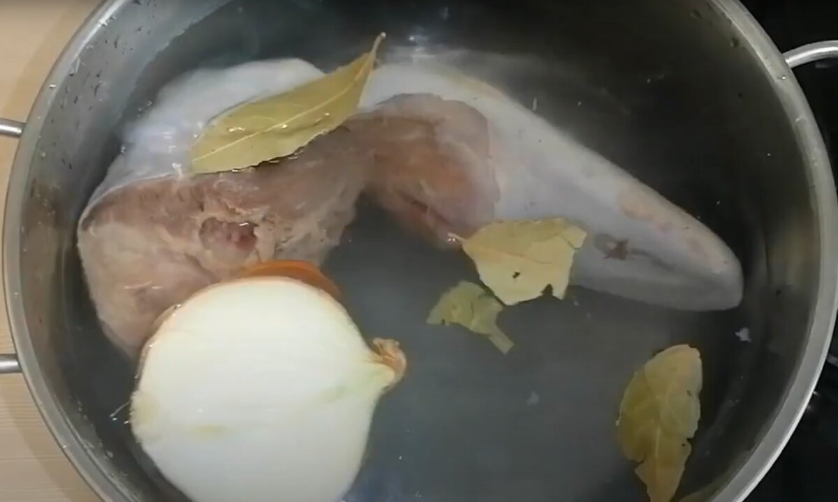 Можно ещё душистый перец добавить