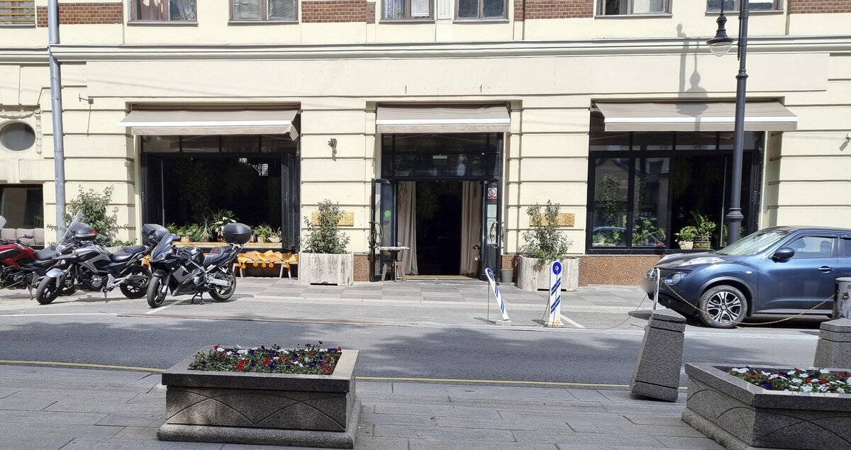 "Sempre", ул. Большая Дмитровка, 22