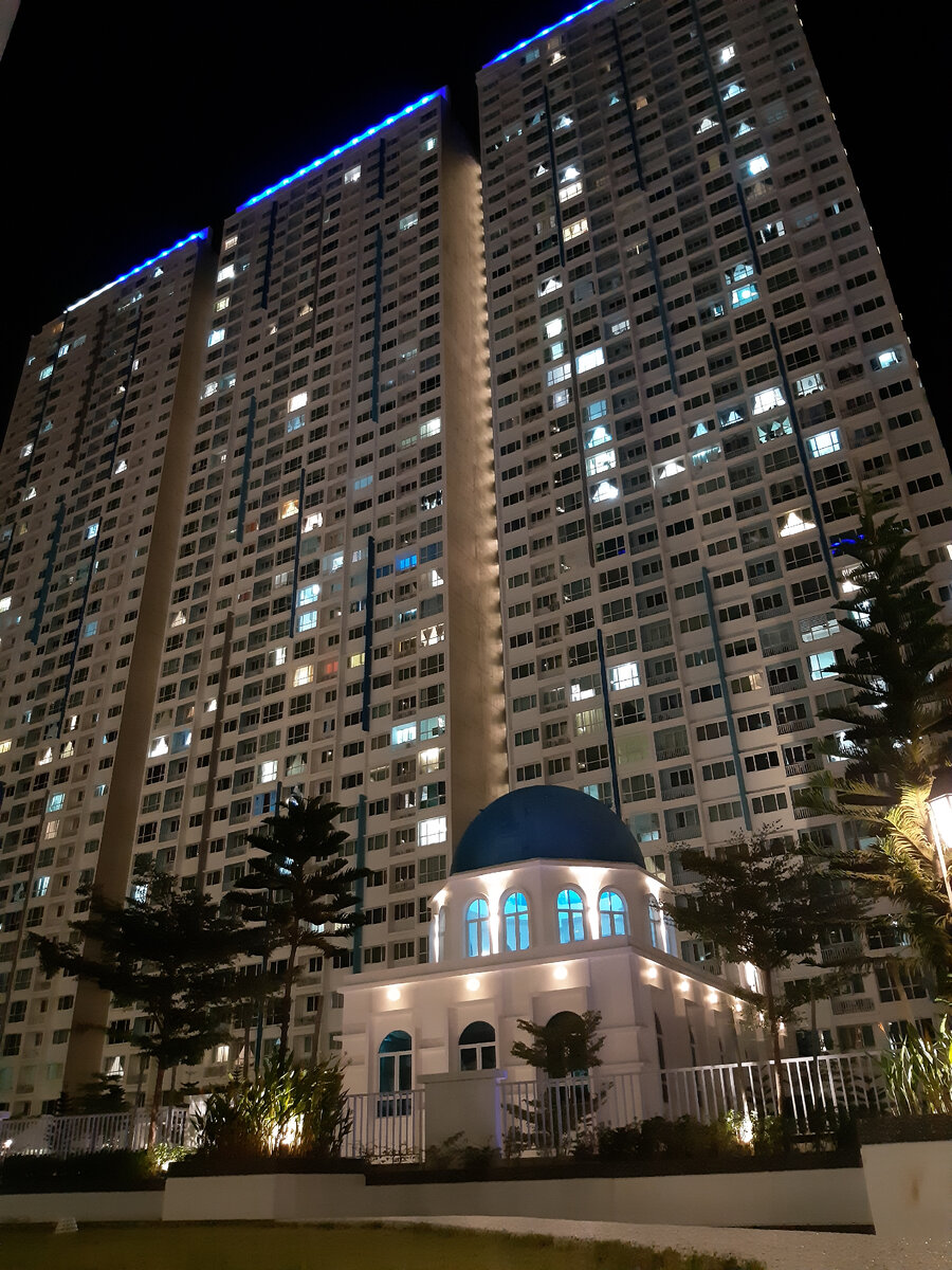 1 из 3 муравейников. Комплекс Санторини состоит из 3 зданий. 