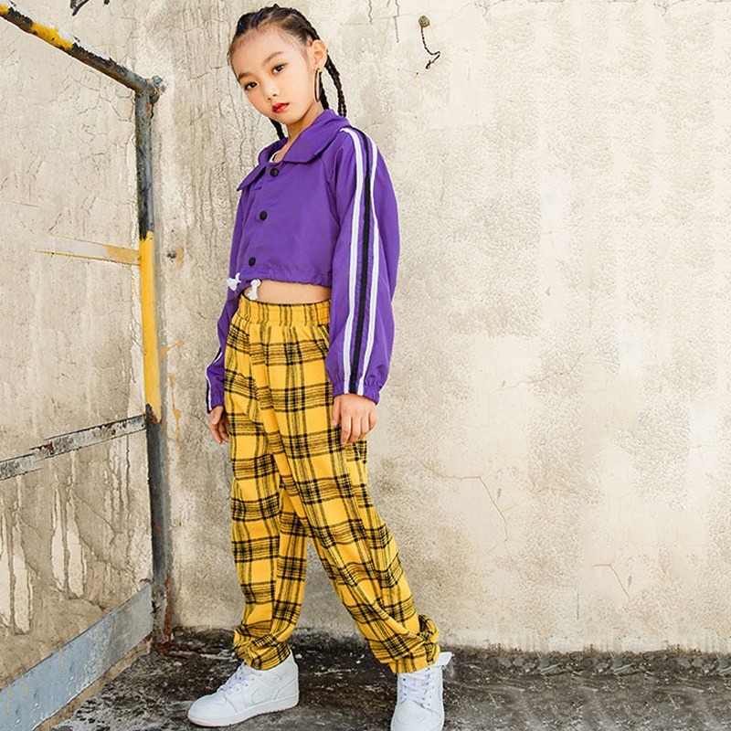 Костюм в стиле хип-хоп желтый