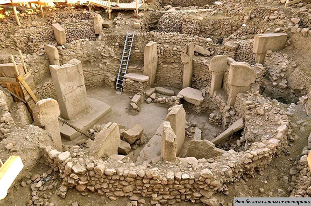 Гебекли-тепе фото взято здесь https://clck.ru/VwWrm