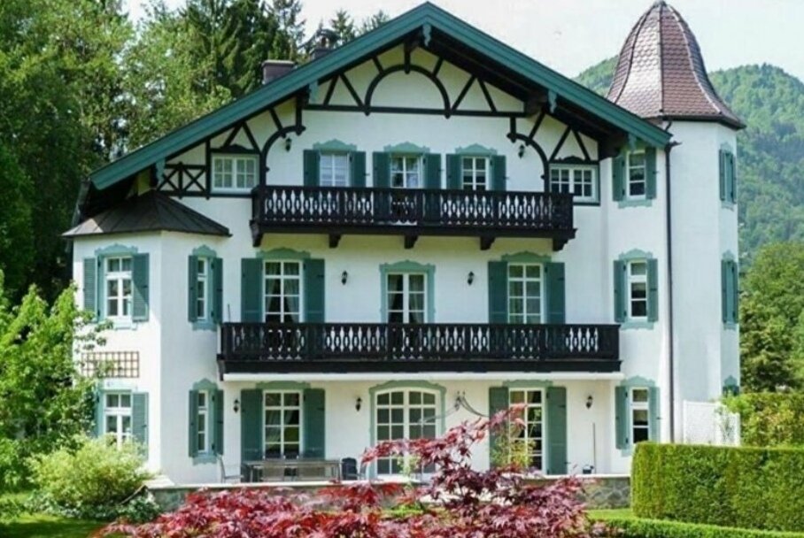 Особняк семьи Горбачевых в Баварии. Общая стоимость 7.5 миллионов евро. 