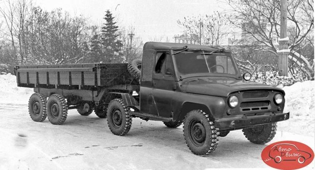 Если бы производство всё уже было освоено, в 1970-х годах на конвейер мог встать вот такой седельный тягач на базе УАЗ-469Б