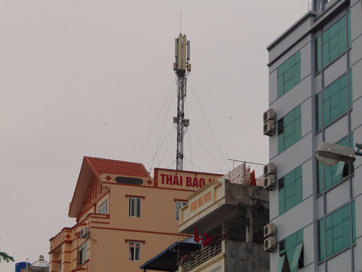 Fig. 1. Vietnam, Cat Ba island, Cat Ba city, “Thai Bao Hotel”, outside view.