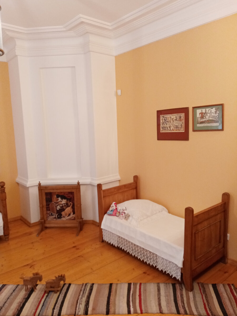 Комната Николая и Ивана Гончаровых. Ульяновский музей Гончарова. Фото автора.