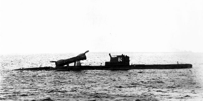 1957, 22 ноября - В Белом море состоялся первый пуск крылатой ракеты П-5 с подводной лодки Северного флота «С-146» проекта П-613