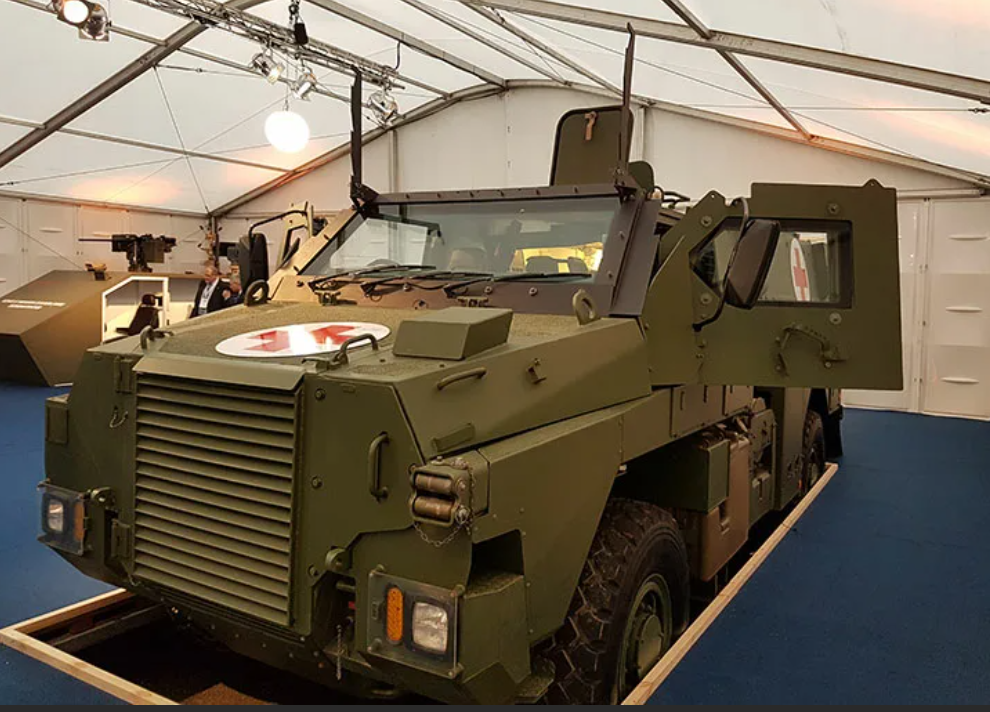 Bushmaster бронетранспортёр. БТР Bushmaster. Бушмастер броневик. Бушмастер броневик салон.