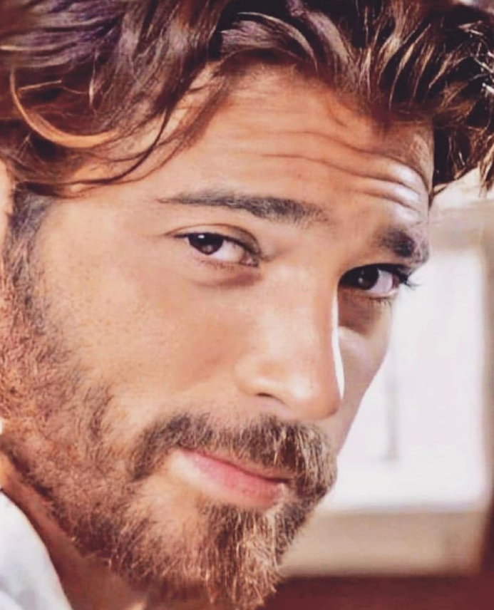 Инстаграм: canyaman