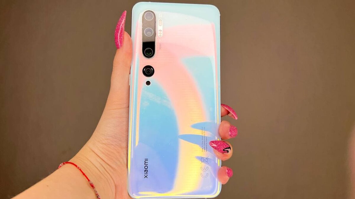 Хоть и неплохой флагман Xiaomi Mi Note 10 , видео на нем не очень. Им я пользовалась в начале своей блогерской карьеры