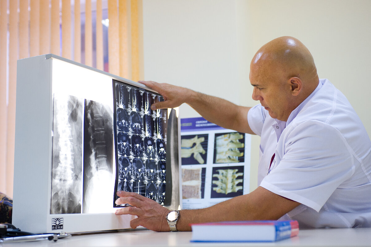 Доктор Бубновский Сергей Михайлович 