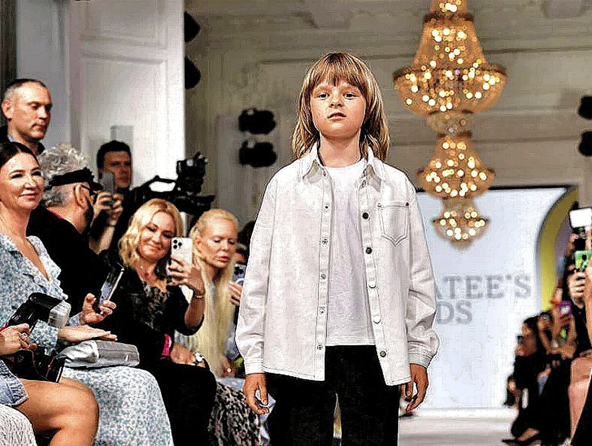 Гном Гномыч на подиуме. Фото из открытых источников 