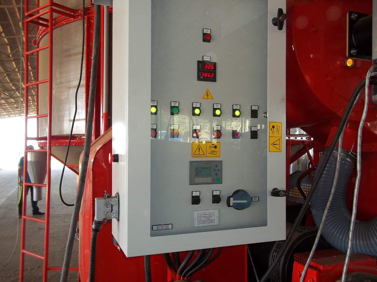 Пульт управления зерносушилки Fratelli Pedrotti