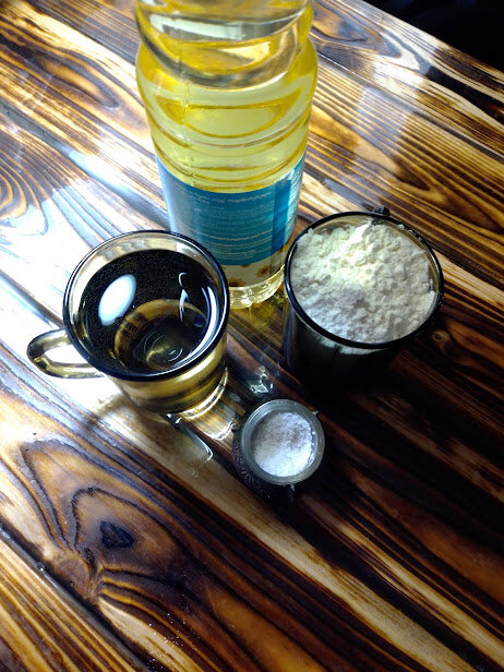 Фото №1. Составные части будущего теста.