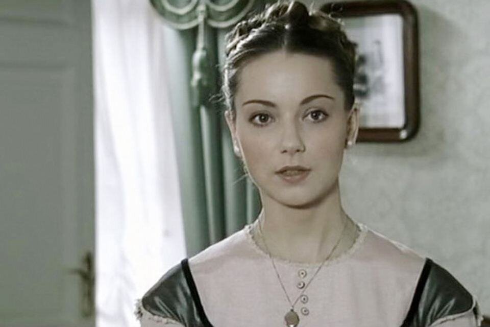 настасья филипповна вележева. идиот фильм 2003 лидия вележева. настасья филипповна идиот. юлия борисова идиот (1958). идиот достоевский фильм 2003.