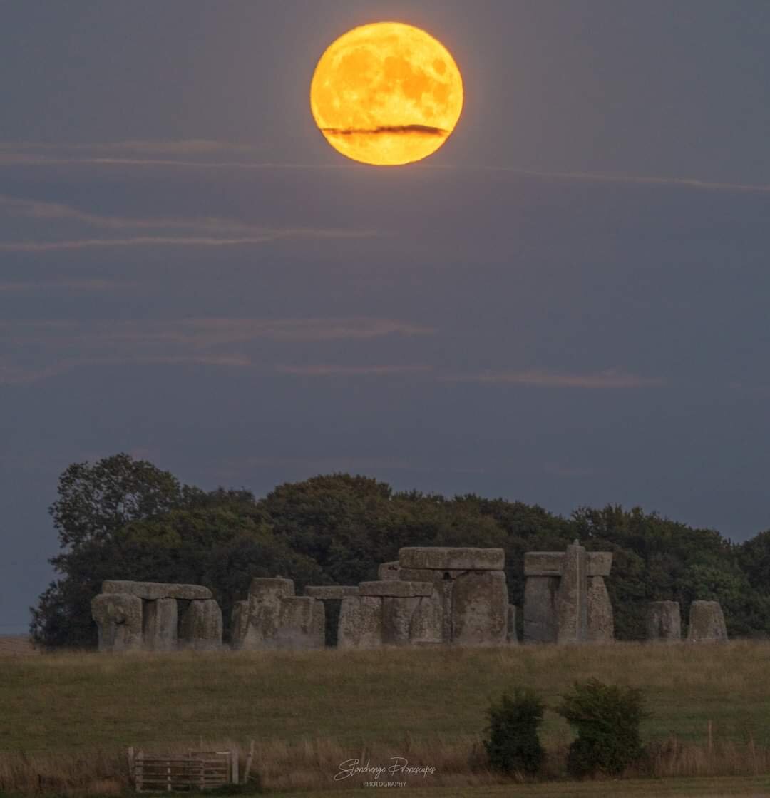 Полнолуние в Стоунхендже