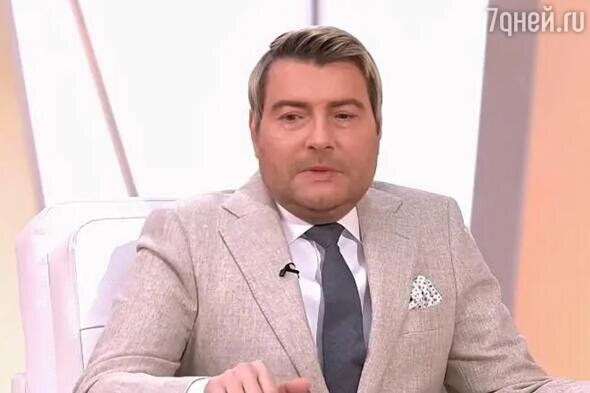    Николай Басков кадр шоу "Жизнь и судьба"