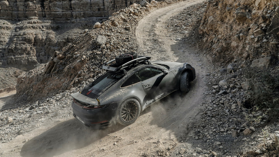 Фото: Porsche📷Porsche 911 Dakar