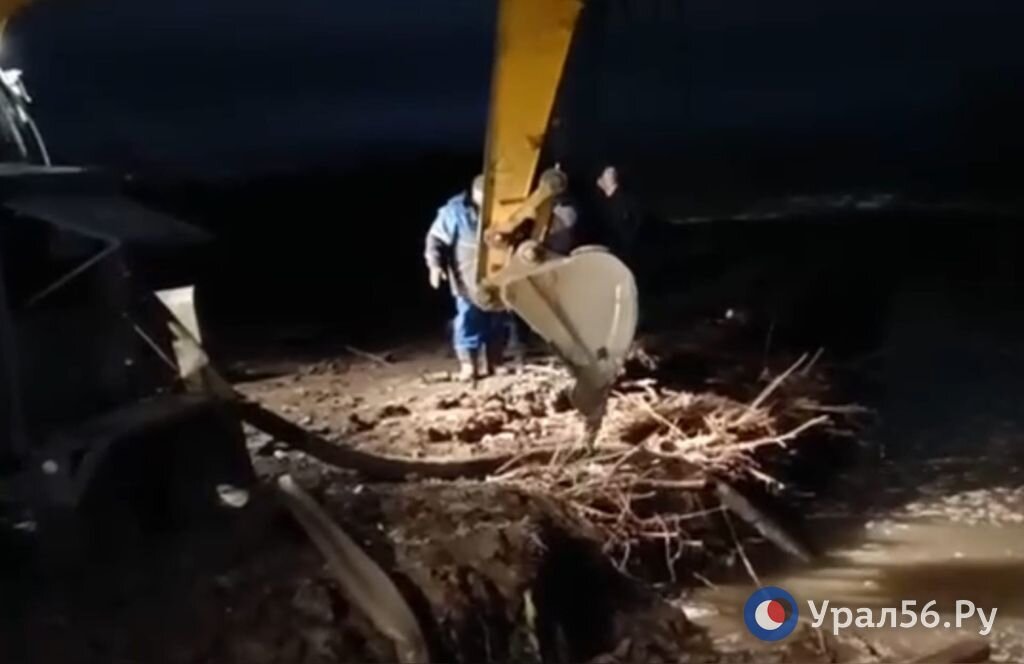    Воду в центре Оренбурга дадут в ближайшее время. Ремонт завершен