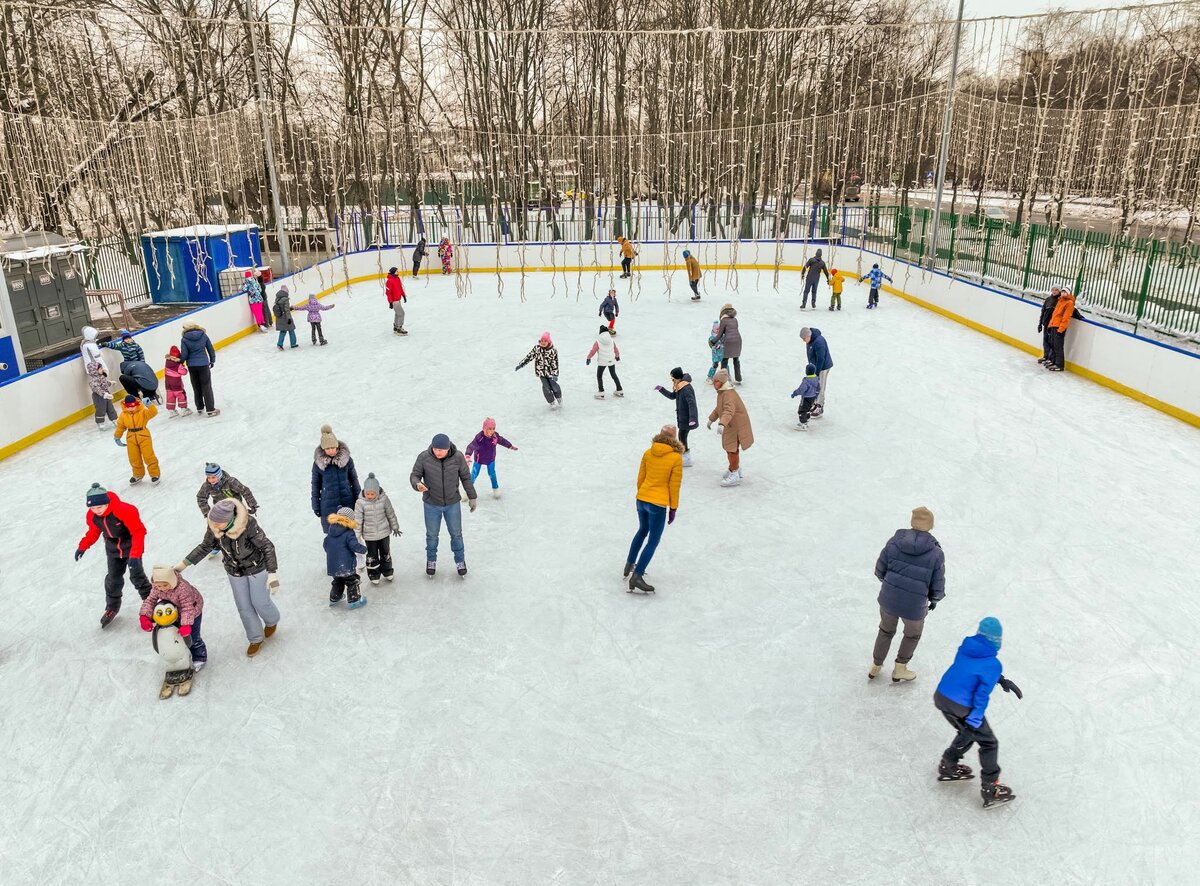 ледовый каток москвы