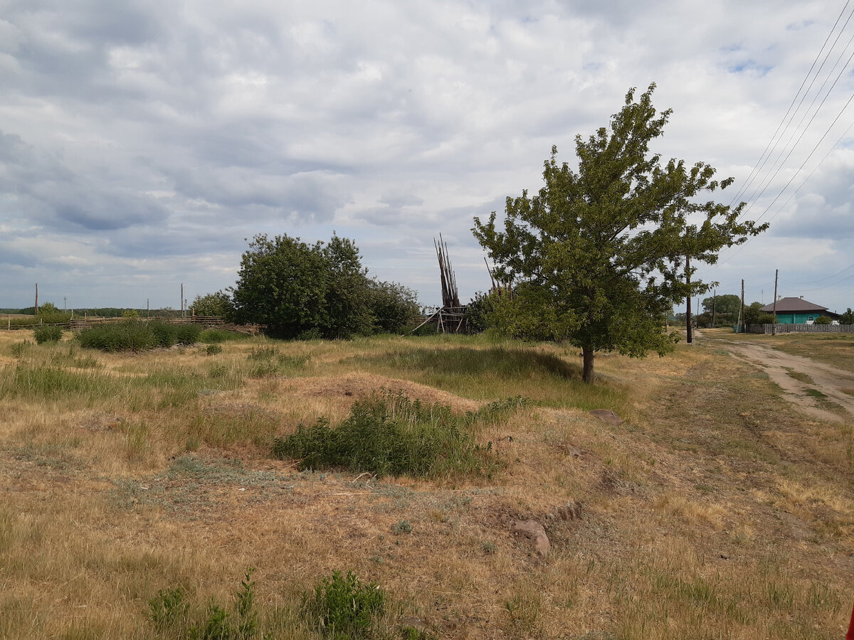 окраина деревни Коротковой Далматовского района Курганской области (фото автора)