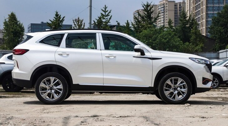 На фото: Haval H6 Supreme+