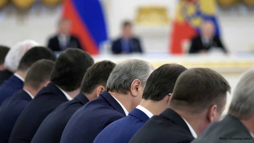 Отставки губернаторов 2022. Кремлевские чиновники. Отставка губернаторов. Отставки губернаторов 2022. Отставка губернаторов 2023.