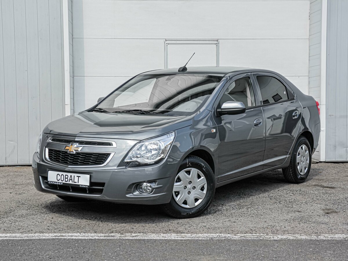 Chevrolet Cobalt. Источник - auto.ru