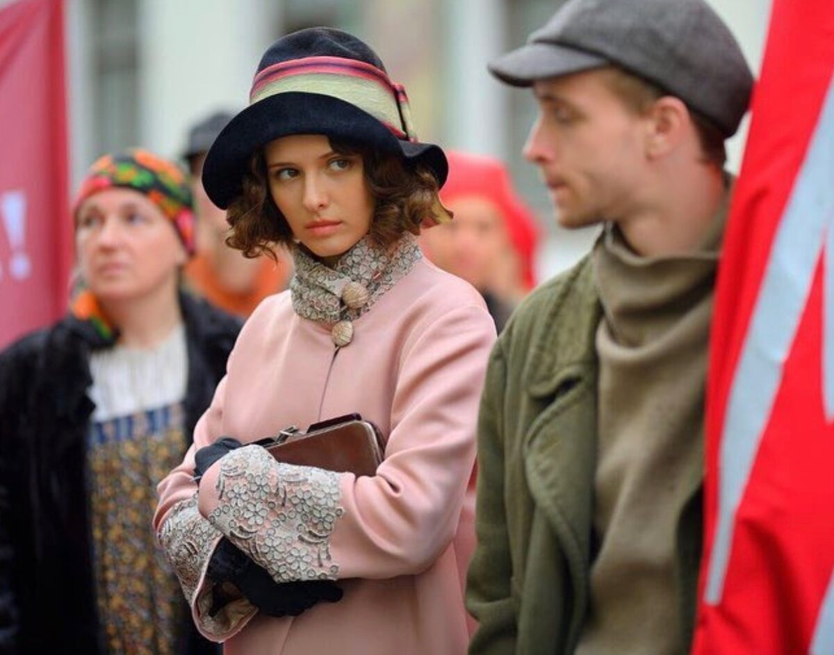 Кадр из детективного сериала «Цыплёнок жареный», источник фото: https://yandex.ru/images