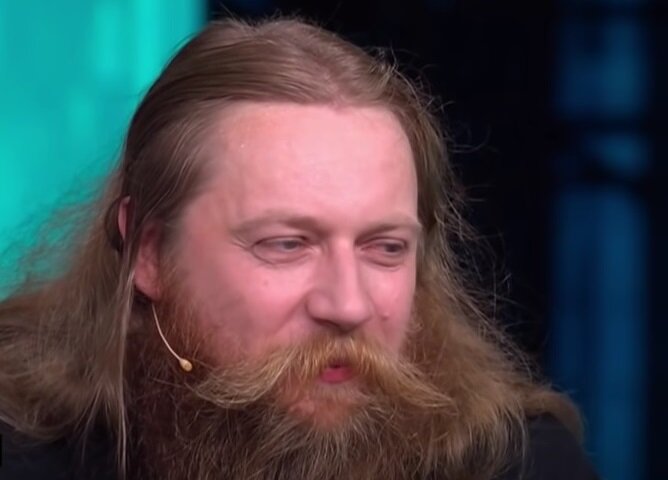 Хитрый папа хитёр, а его тактическим ходам позавидовал бы сам Наполеон. 