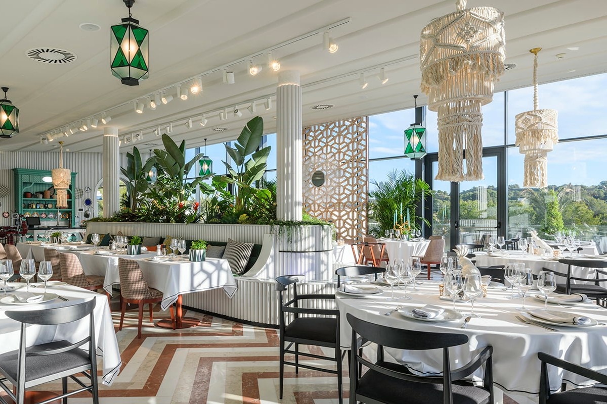 Напольная плитка Natucer в дизайне итальянского ресторана Il Palco 