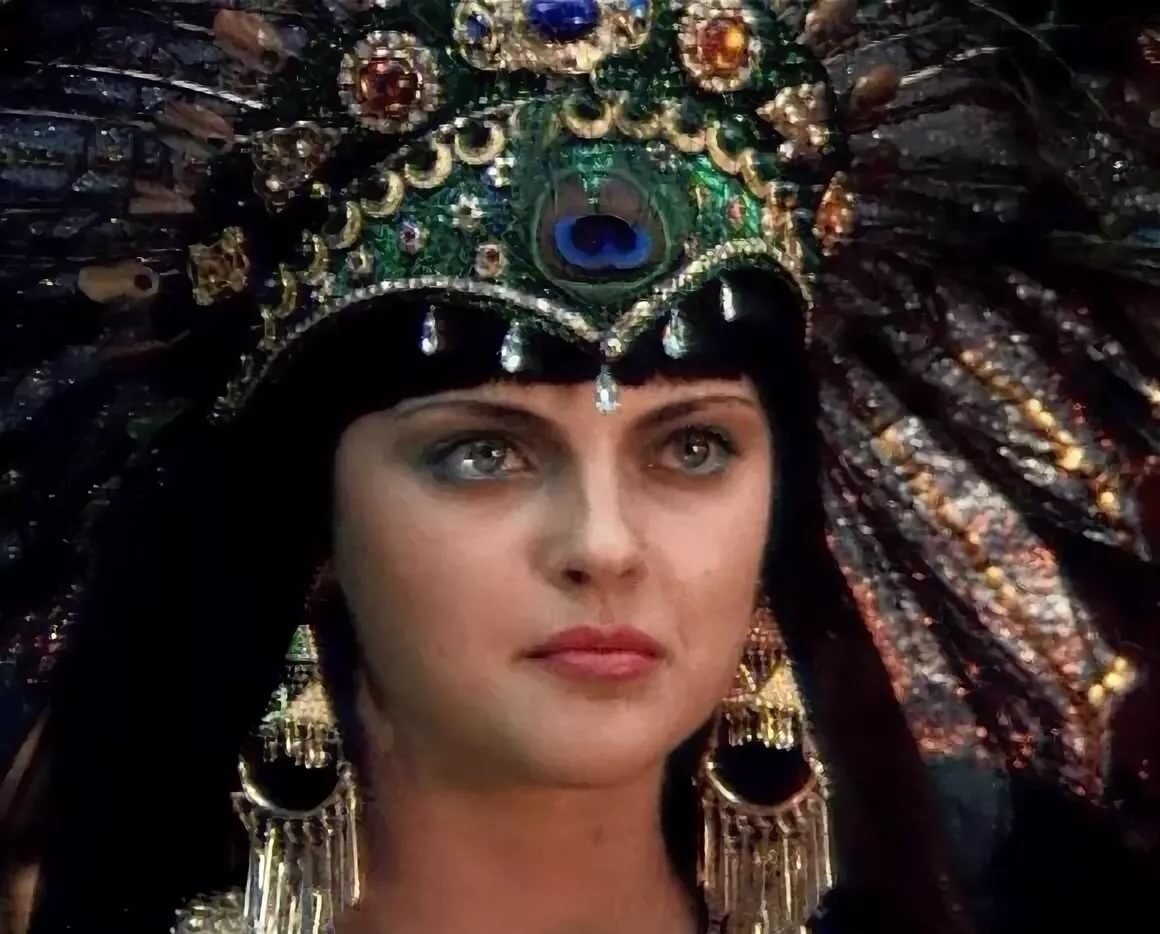 Разве она не марсианка? Фото Яндекс.Картинки. 