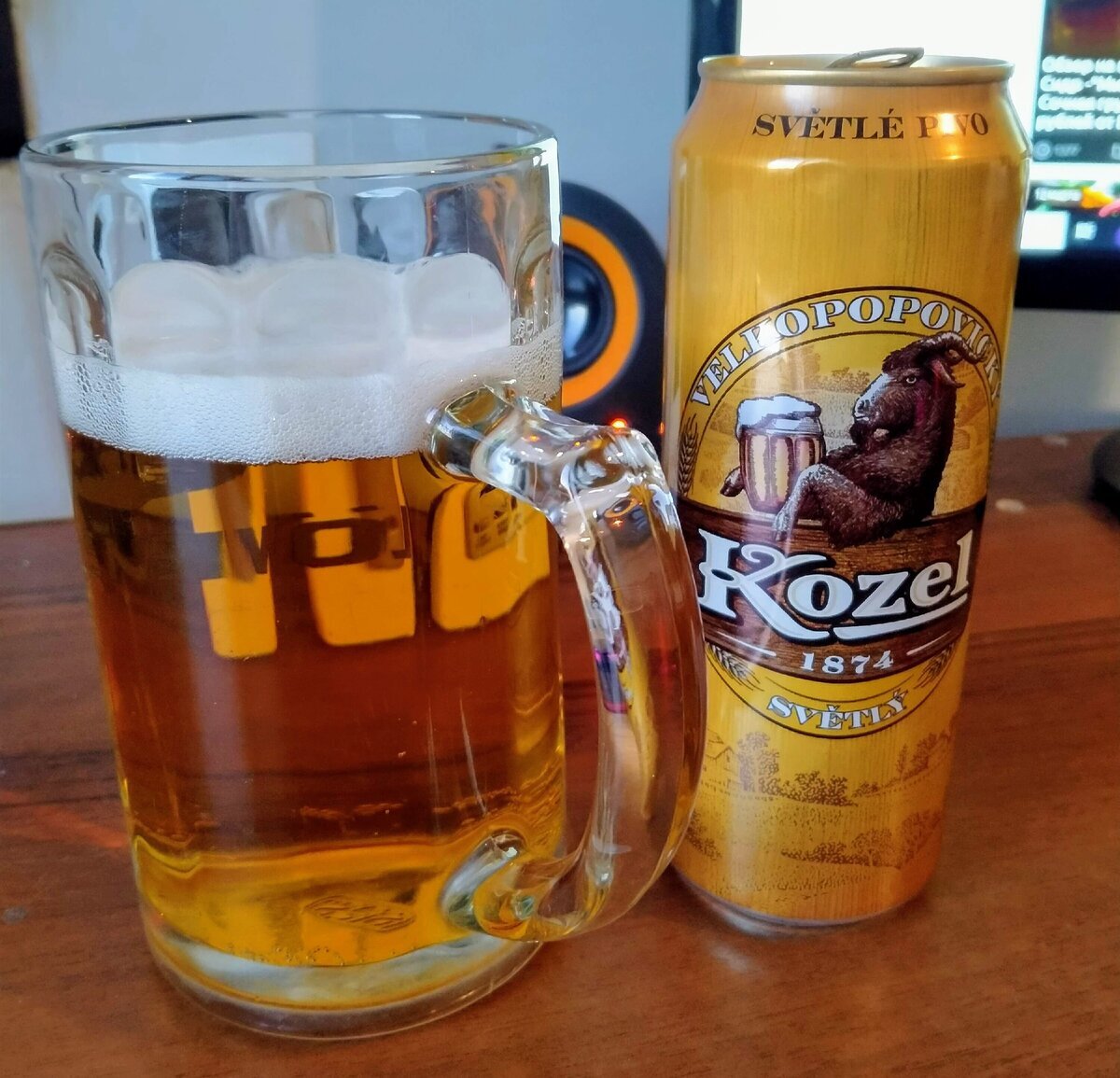 Тогда он был еще ничего(сейчас по моему мнению он испортился)