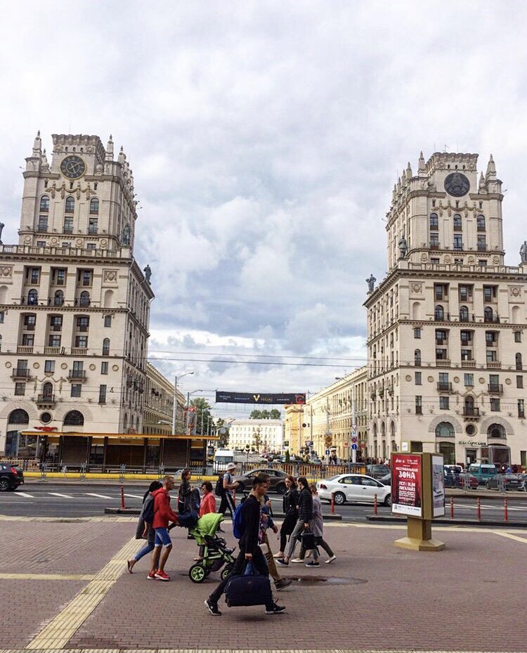 Парадный въезд в город.