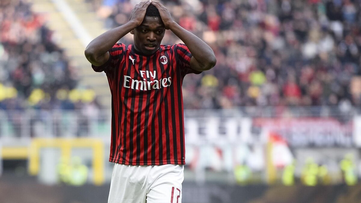 Рафаэл Леау