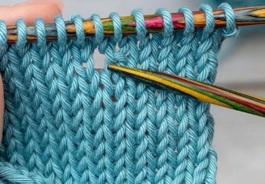 Ажурный узор для вязания спицами 