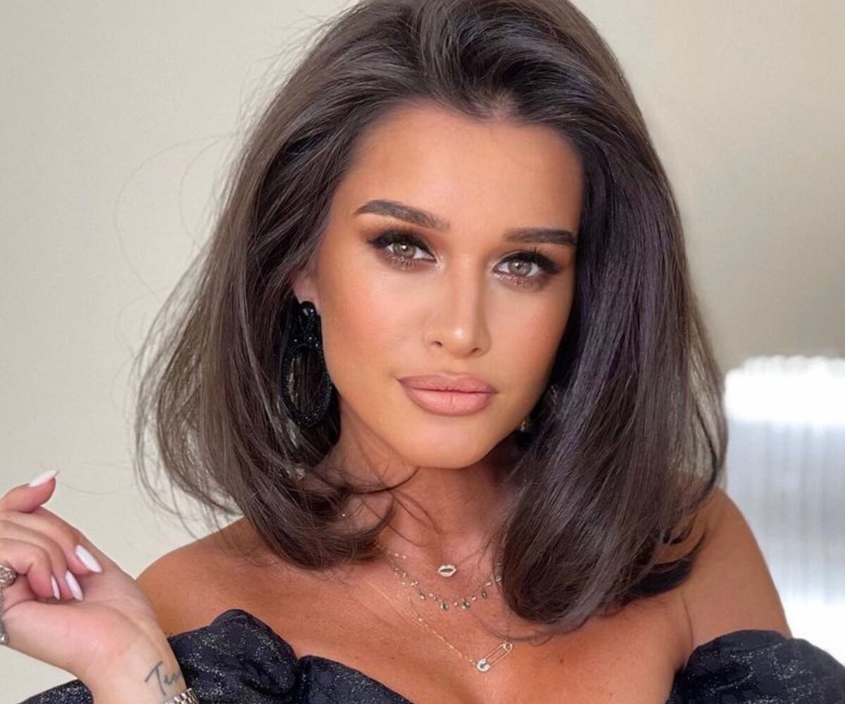     В свадебном платье и в роддоме: Ксения Бородина показала редкие фото с первым мужем