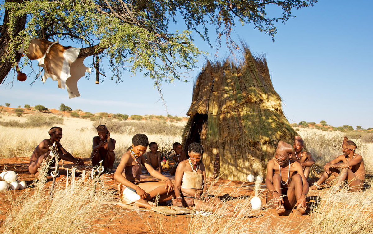 Бушмены Калахари. Племя бушмены, Калахари. Пустыня Калахари бушмены. Намибия бушмены. Где обитает племя