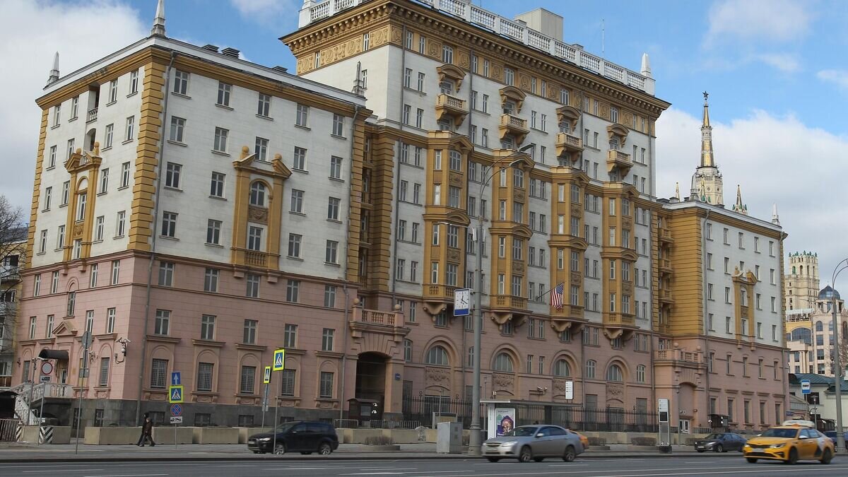    Здание посольства Соединенных Штатов Америки в РФ на Новинском бульваре в Москве© РИА Новости / Мария Девахина