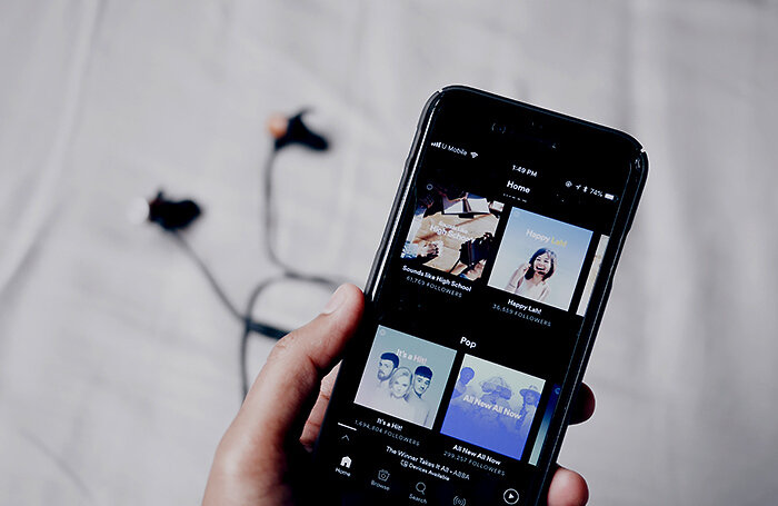   unsplash.com