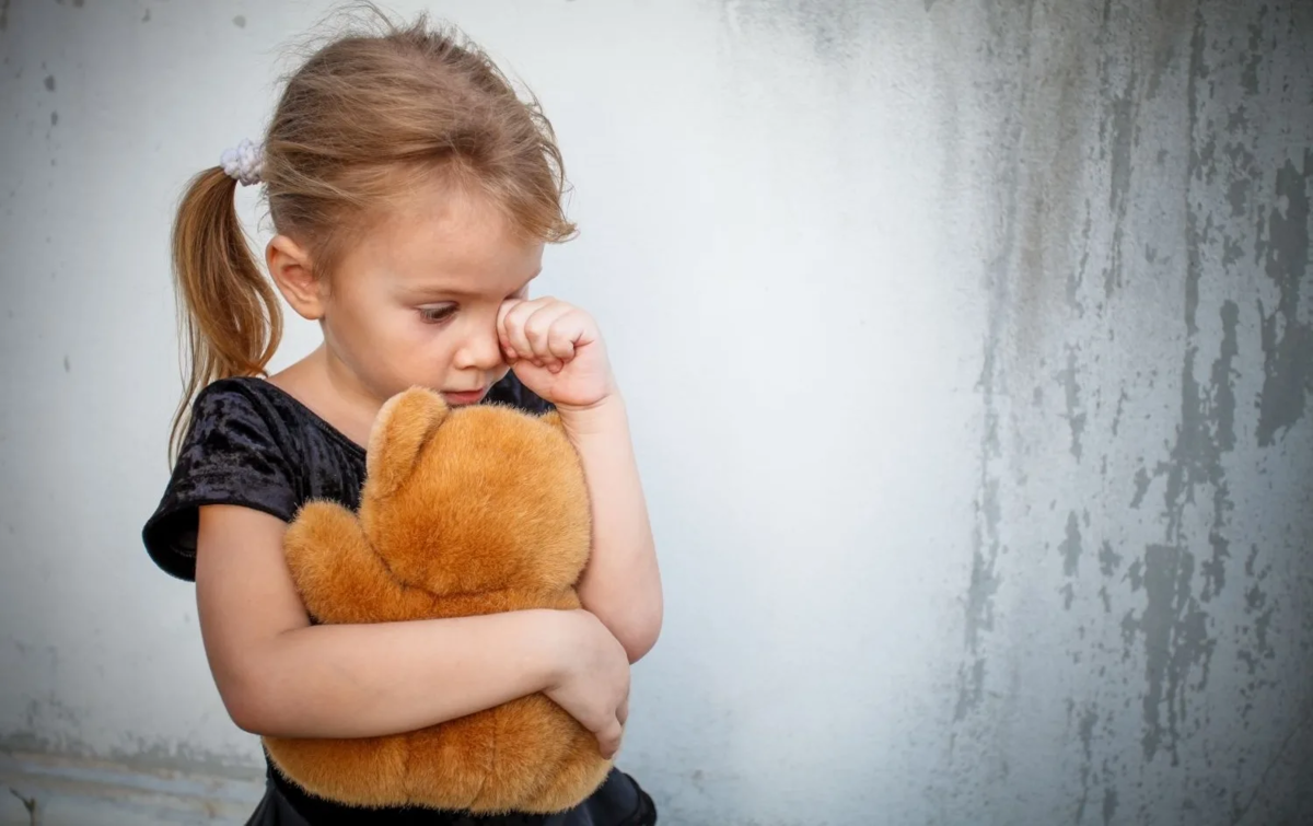 Дети - цветы нашей жизни. Не бросайте детей!