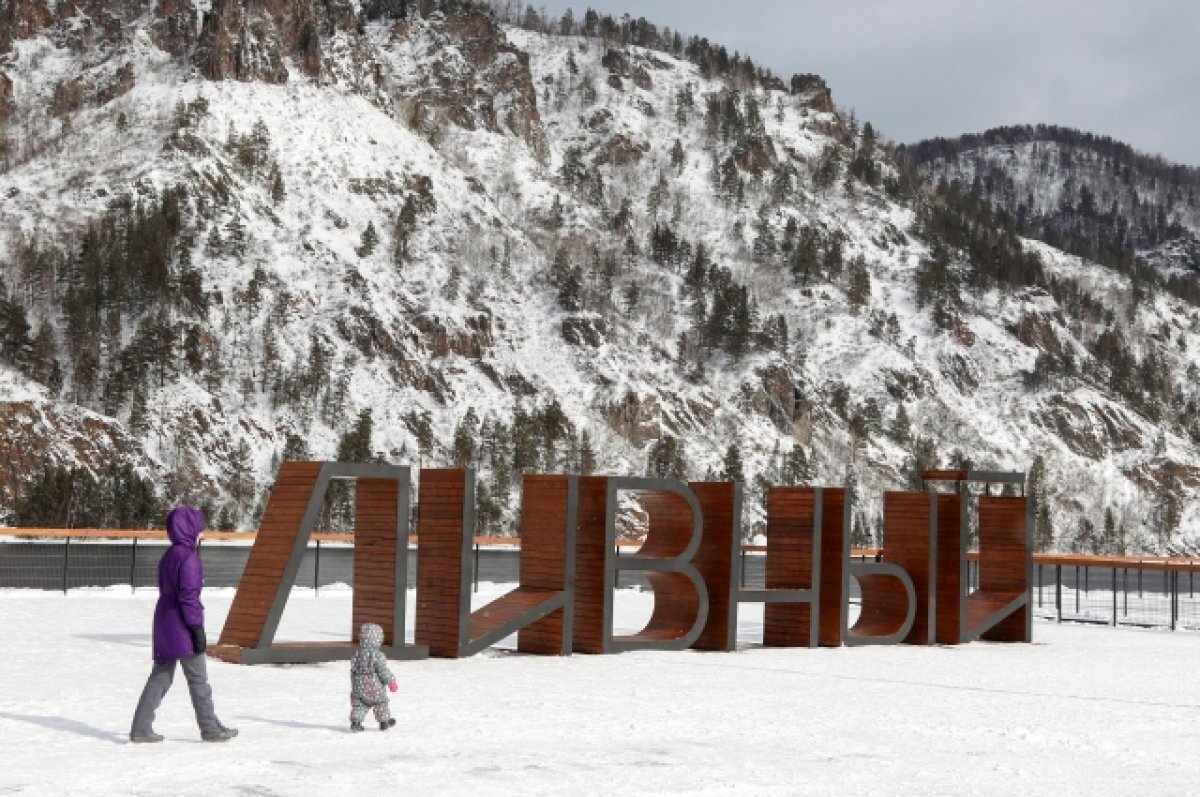    Георгиевскую ленту для охранности на зиму уберут.