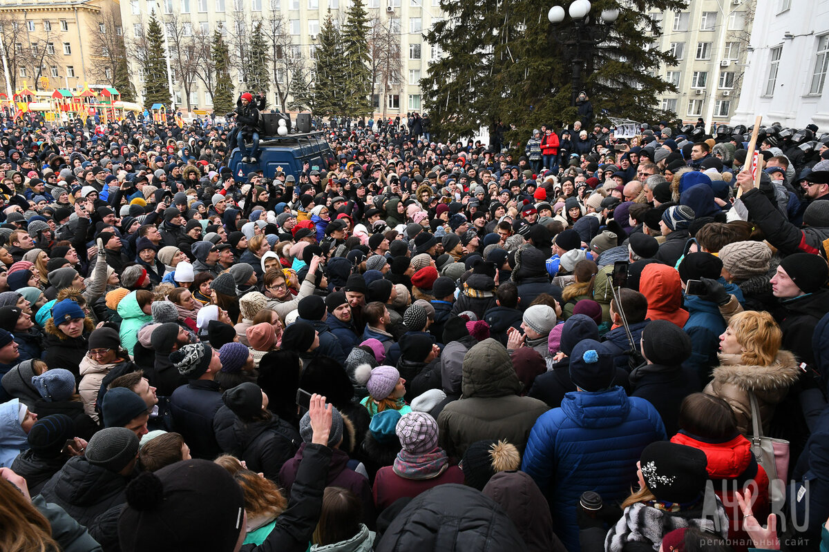 \одна на толпу - Релевантные порно видео (7506 видео)