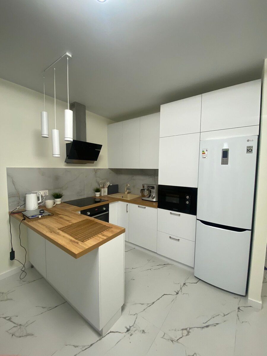 Дизайн кухни под потолок, рекомендации производителя, фото, видео